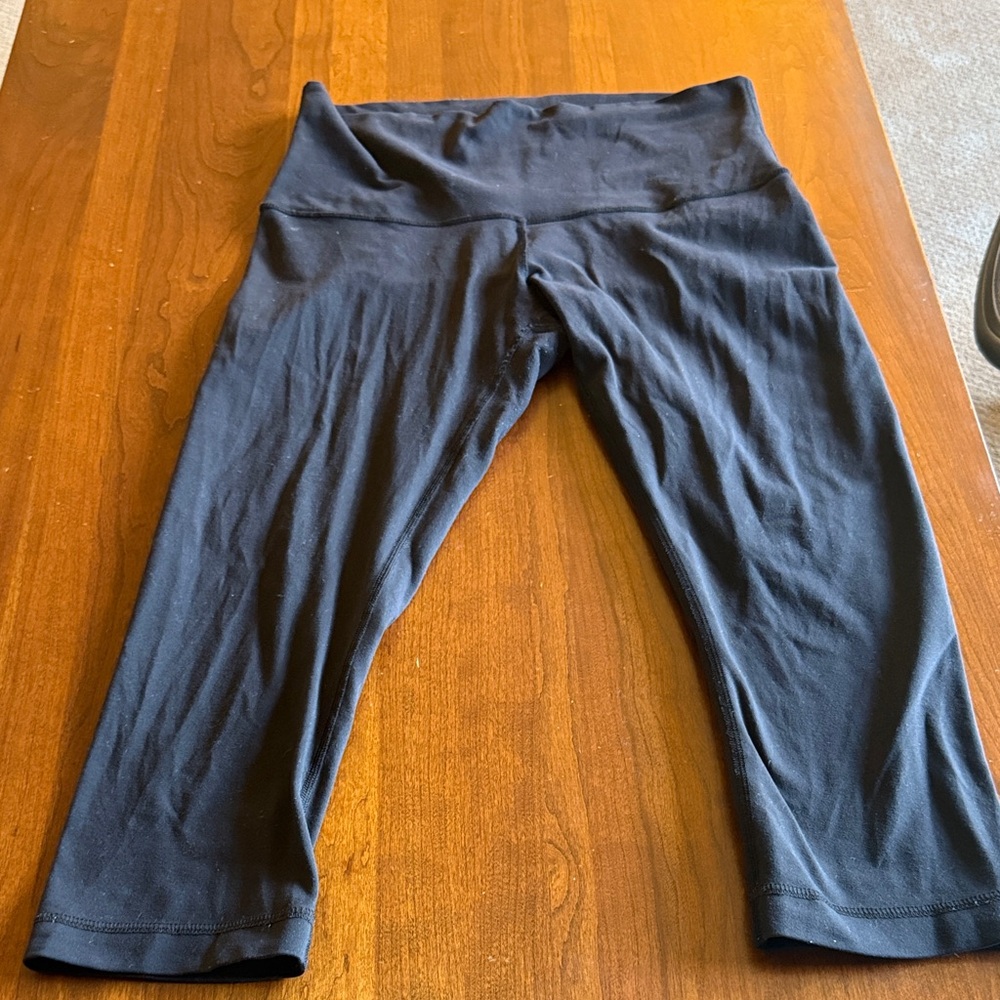 Lululemon Athletica Black Capris